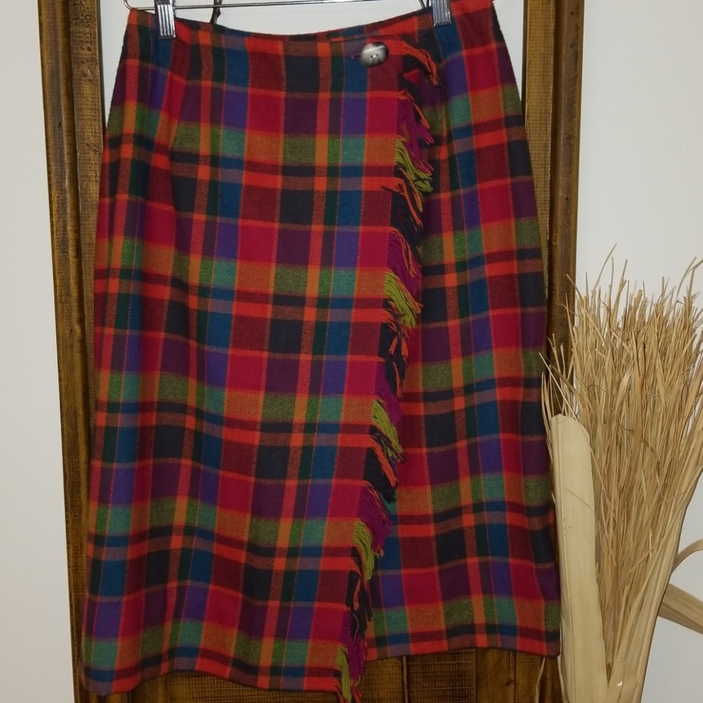 Fabulous Susan Bristol Wrap Skirt - Picture 2 of 8